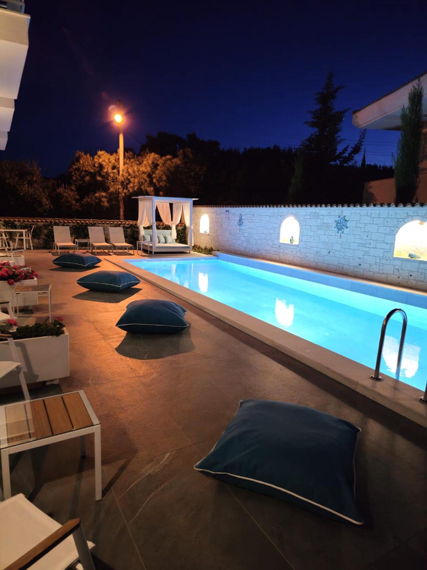 Bahar Butik Otel Çeşme المظهر الخارجي الصورة